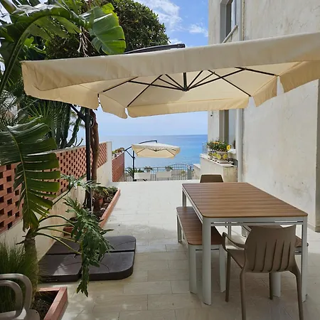 펜션 Litore Domus - Cilla 산 루시도